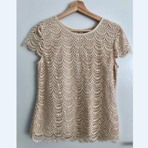 Banana Republic Beige Lace Short Sleeve Top